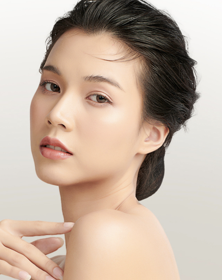 Image 18: Injectable Hyaluronic Acid + Hybrid Laser